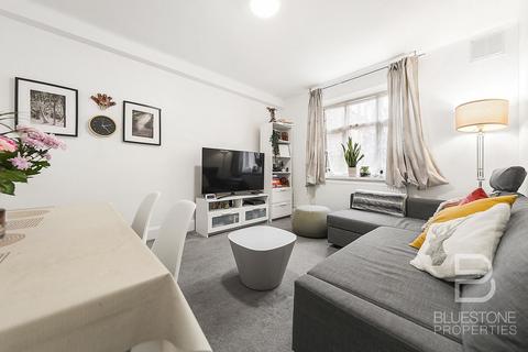 Lynn Court, Mitcham Lane