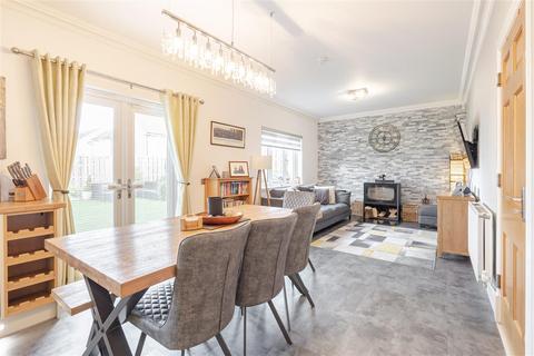 10 Beech Path, East Calder, Livingston, EH53 0FR