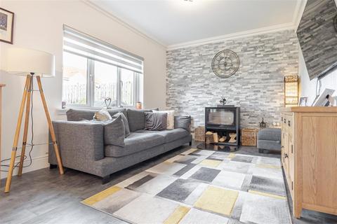 10 Beech Path, East Calder, Livingston, EH53 0FR