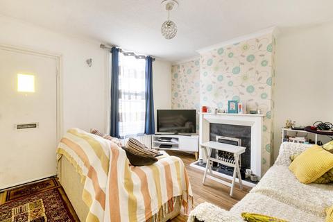 2 bedroom terraced house for sale - Farley Place, South Norwood