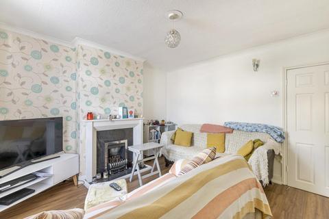2 Farley Place, London, SE25 5JR