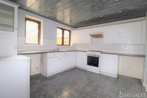 8 Millbeck Close, Bradford, BD8 0EZ