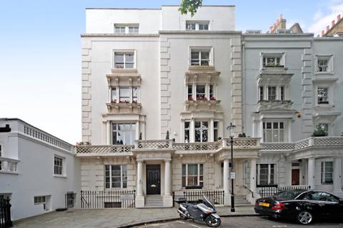 Ground floor flat to rent - Ovington Square, London. SW3