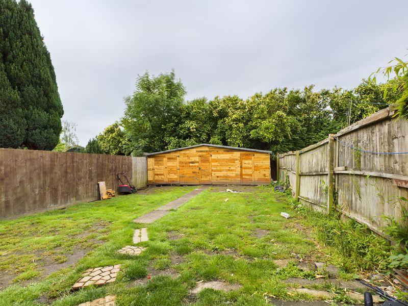 Llantarnam Road Mynachdy Cardiff CF14 3EF 3 bed end of terrace house