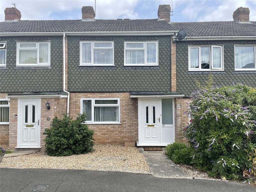Claremont Drive, Taunton, Somerset, TA1 3 bed terraced house £1,100