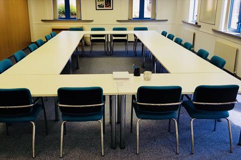 Serviced office to rent, Level Street,Dudley Court South, The Waterfront