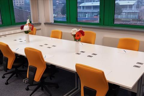 Serviced office to rent, Level Street,Dudley Court South, The Waterfront