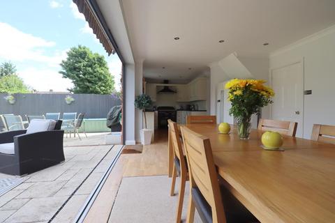 6 Calverton Road, Luton, LU3 2SX