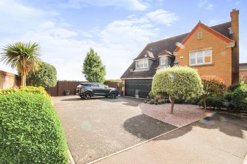 4 bedroom detached house for sale - Leiston Court, Eye, Peterborough, PE6 7WL