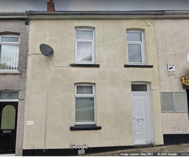 Silver Street, Pontywaun, Crosskeys 2 bed terraced house £750 pcm (£