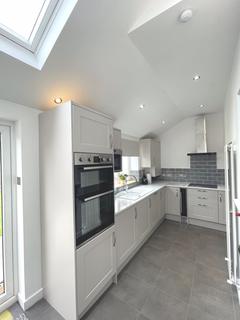 33 Danes Drive, Glasgow, G14 9HY
