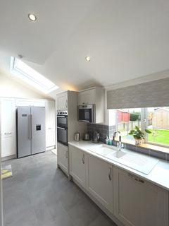 33 Danes Drive, Glasgow, G14 9HY