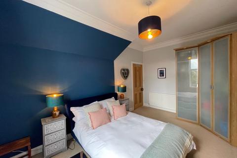 33 Danes Drive, Glasgow, G14 9HY