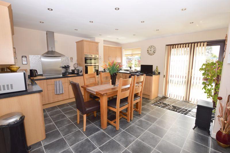 Slag Lane, Lowton, Warrington, WA3 2HZ 3 bed detached house for sale