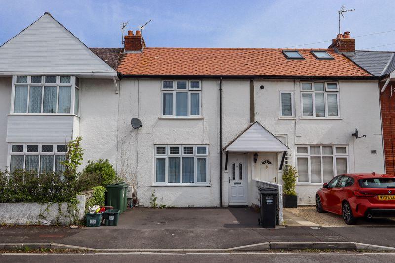 St Michaels Avenue, Clevedon 2 bed terraced house for sale £275,000