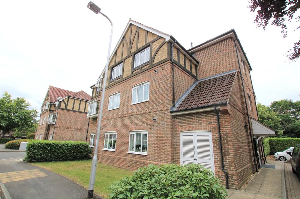 Ashdene Gardens, Reading, RG30 2 bed apartment £1,200 pcm (£277 pw)