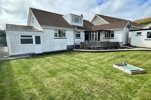 3 bedroom bungalow for sale - School Hill, High Street, St Austell, PL26