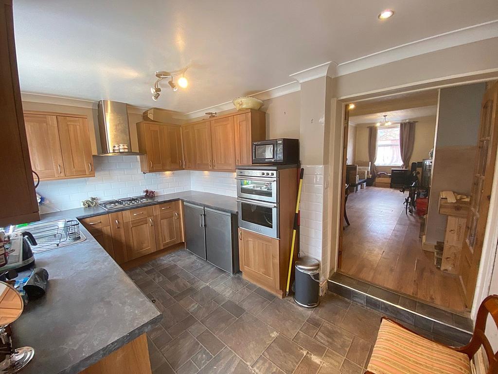 Oldham Street, Warrington, WA4 2 bed terraced house £130,000