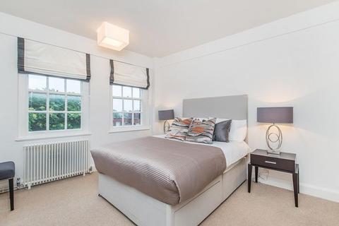 2 bedroom flat to rent - Flat , Pelham Court,  Fulham Road, London