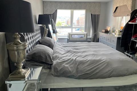 2 bedroom apartment for sale, Pentre Doc Y Gogledd, Llanelli
