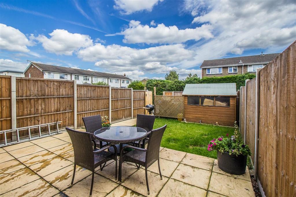 Fleetside, West Molesey 3 bed terraced house £450,000