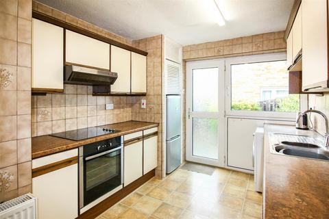 84 Upperwood Road, Darfield, Barnsley, S73 9RQ
