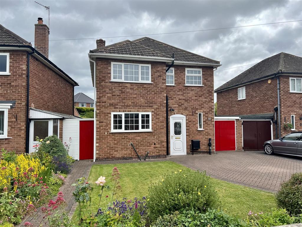 Neville Road, Shirley, Solihull 3 bed detached house £399,950