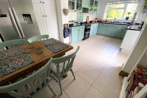 31 Greenpark Road, Manchester, M22 4DS