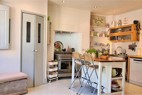 Hormond House, 55 Fore Street, Polruan, Fowey, PL23 1PH