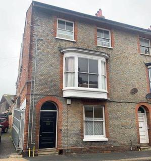 2 bedroom apartment to rent - Lower St James Street, Newport