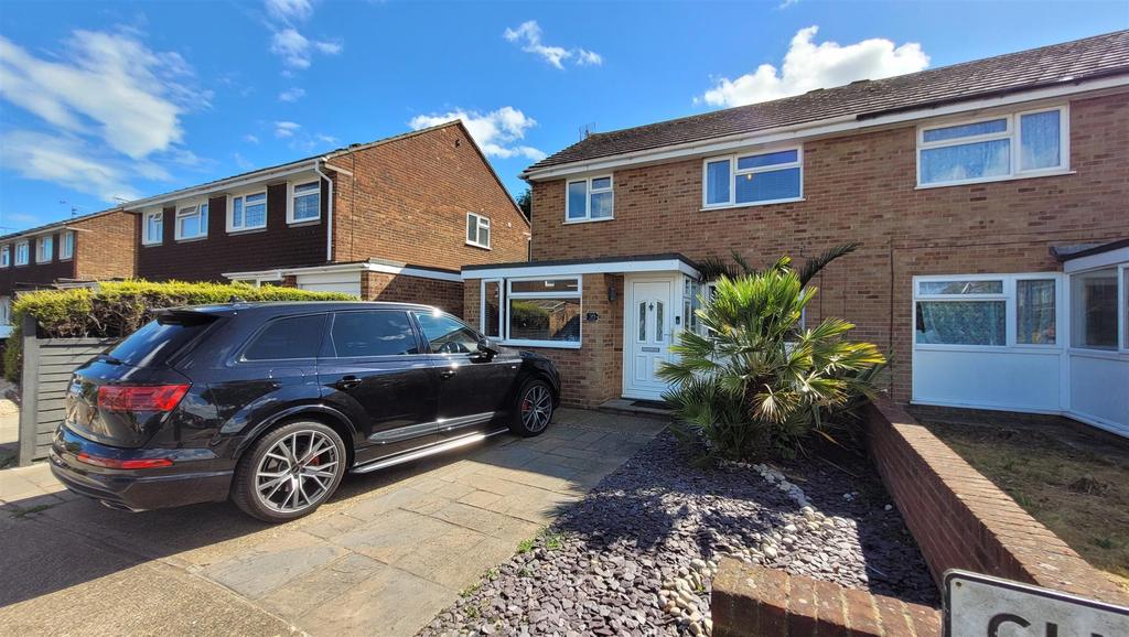 Chestnut Drive, Broadstairs 4 bed semidetached house £385,000