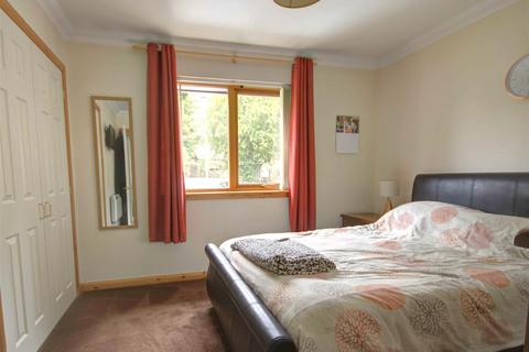 1 Laundry Road, Lairg, IV27 4DE