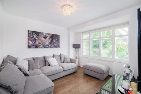 79 Harold Road, Chingford, London, E4 9ST