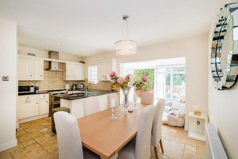 79 Harold Road, Chingford, London, E4 9ST