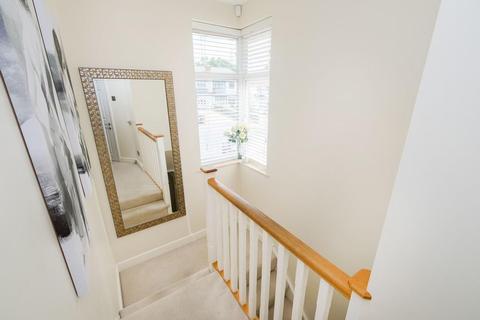 79 Harold Road, Chingford, London, E4 9ST