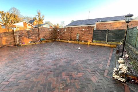 220 Junction Road, Leek, ST13 5QT