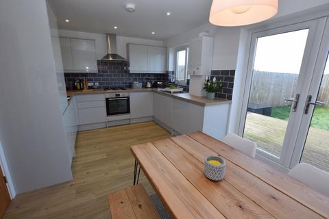 5a Rosewarne Close, Camborne, TR14 0AA