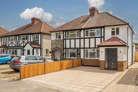 14 Elm Way, Epsom, KT19 0HB