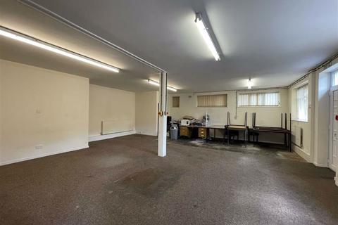 Office to rent - Sheffield Road, Dronfield