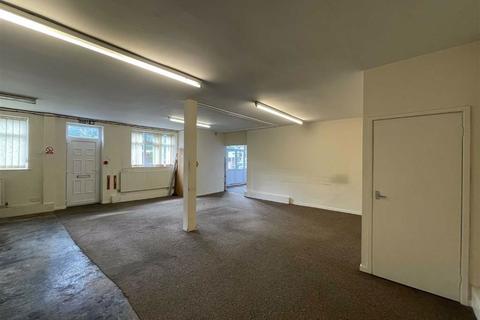 Office to rent - Sheffield Road, Dronfield