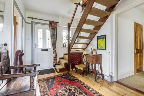 Tregeare Beacon Road, St Agnes, TR5 0NF