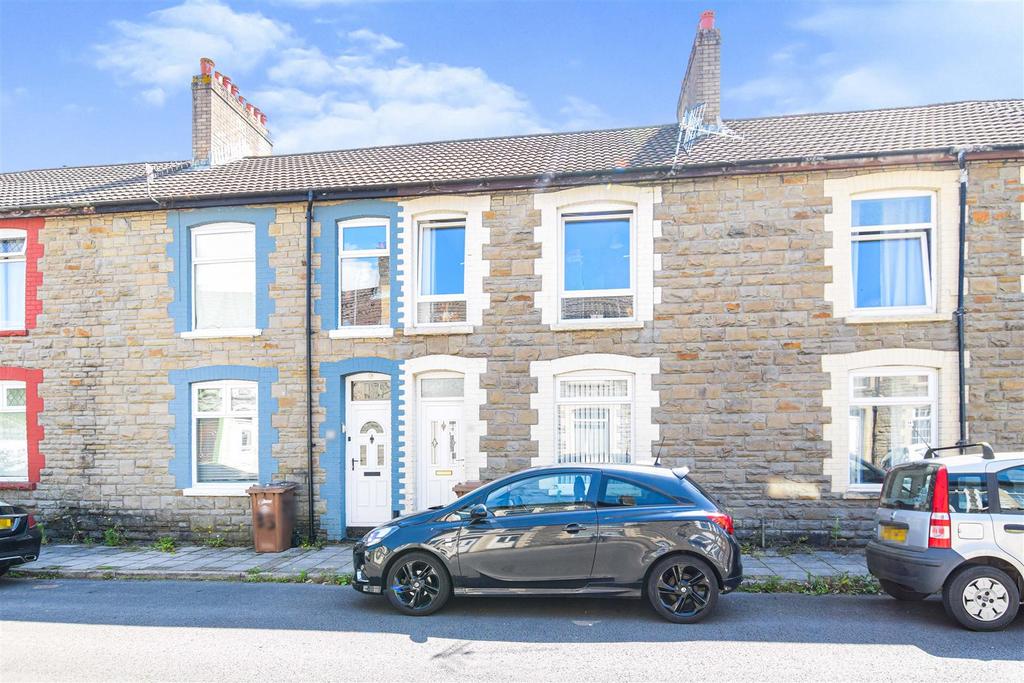 Glannant Street, Cwmfelinfach, Newport 3 bed terraced house £155,000