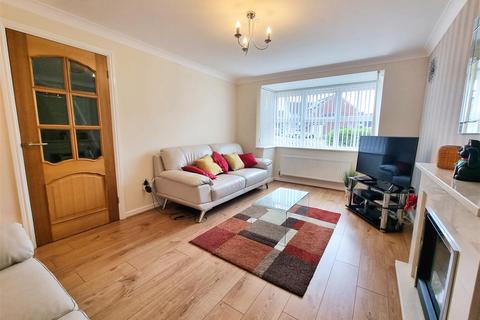 34 Brimstone Road, Pinewood, Ipswich, IP8 3QY