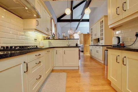 Wesley House Back Southgate, Hornsea, HU18 1BB