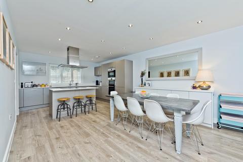 4 Roman Way, Epsom, KT17 1AB