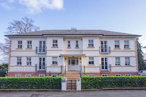 2 bedroom apartment for sale, Hillstone House, Graham Road, Great Malvern, Worcestershire, WR14 2HU