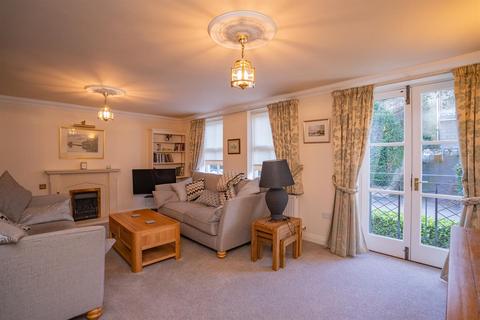 2 bedroom apartment for sale, Hillstone House, Graham Road, Great Malvern, Worcestershire, WR14 2HU