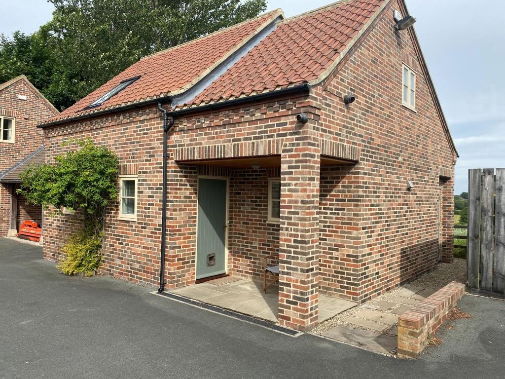 Bagby, Thirsk 2 bed house £1,100 pcm (£254 pw)