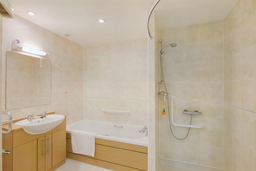 8553521-interior05 (Medium).jpg