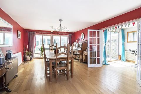 4 bedroom detached house for sale - Marford Road, Wheathampstead